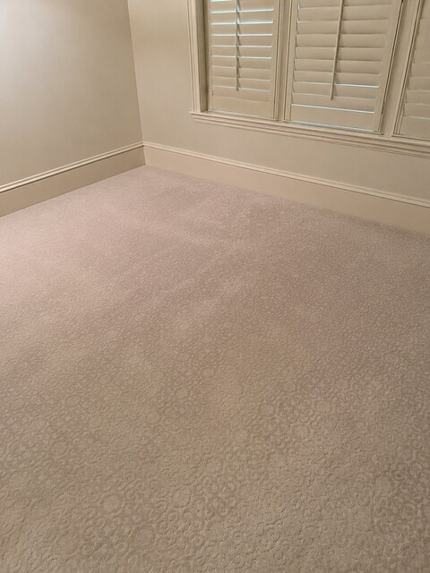 YesSir Services carpet stretching and cleaning customer project photo 14